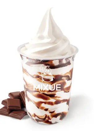 Mixue Malaysia 3 velvety vanilla with cocoa flavor drizzling chocolate sauce